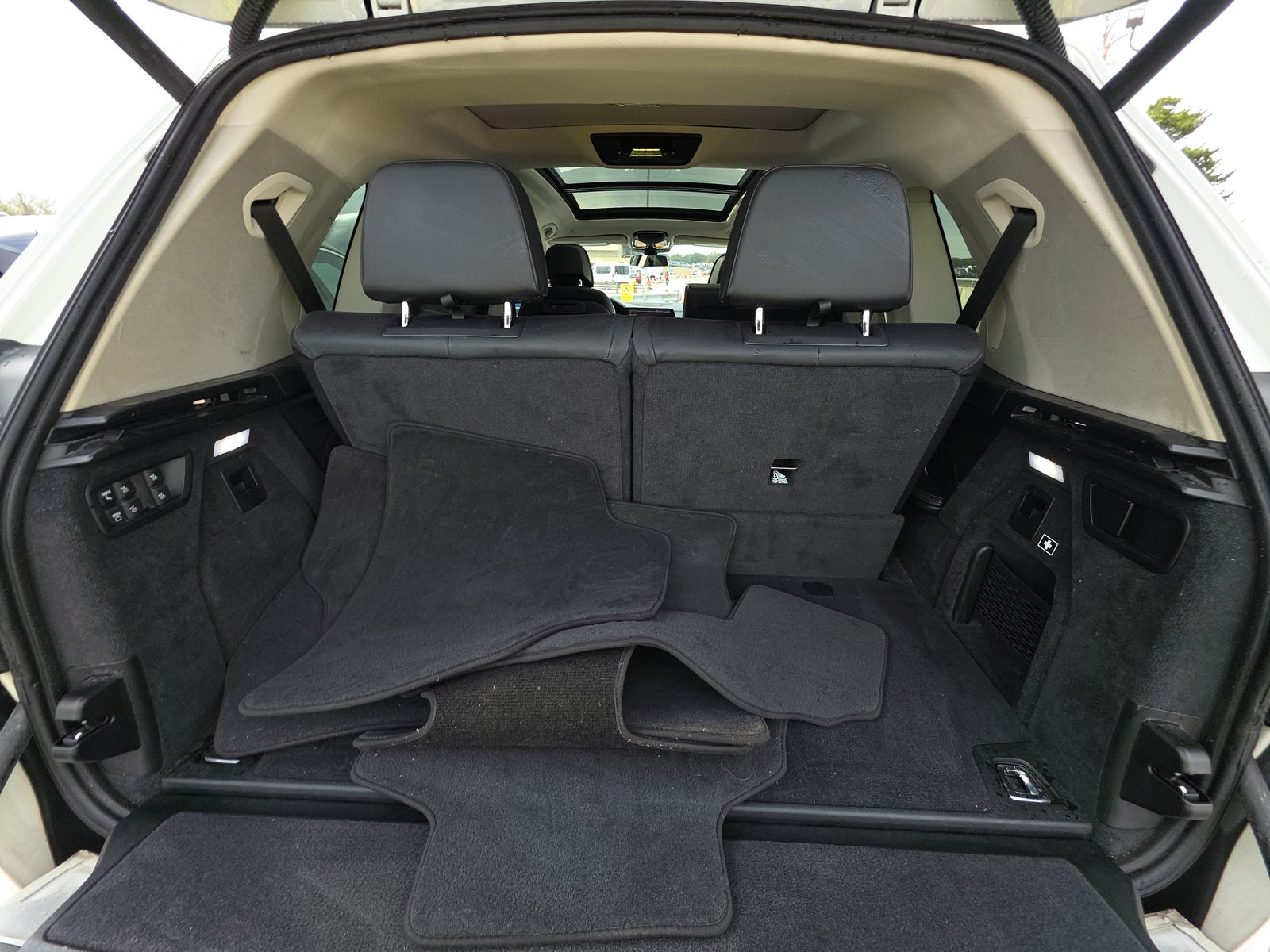 2020 BMW X7 xDrive40i AWD