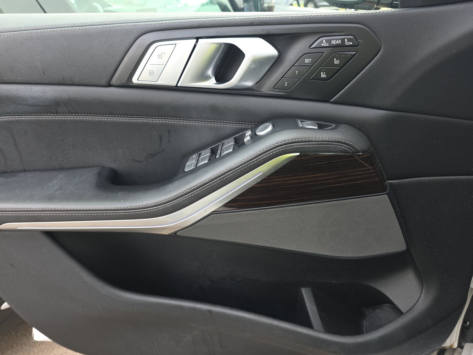 2020 BMW X7 xDrive40i AWD