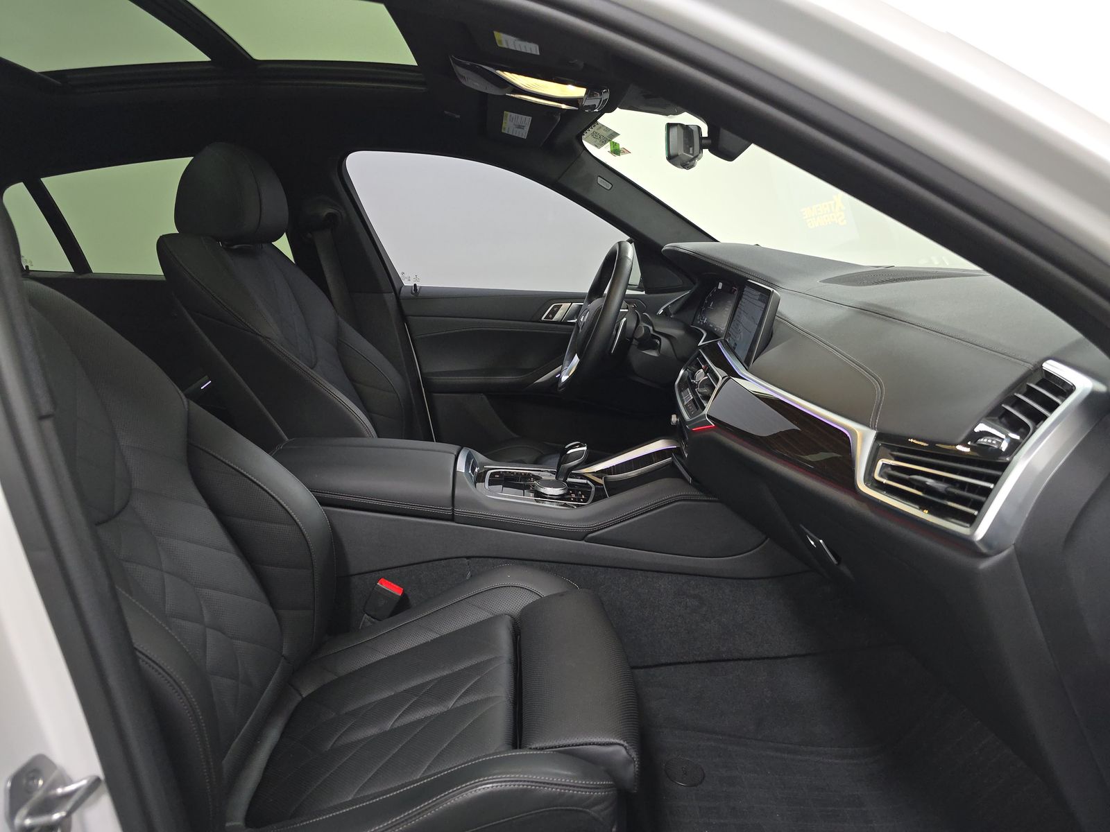 2023 BMW X6 xDrive40i AWD