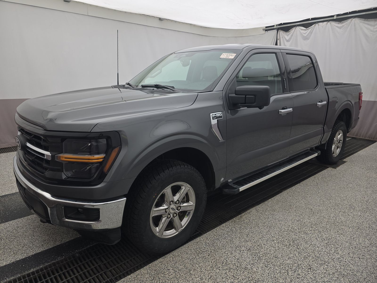 2024 Ford F-150 XLT AWD