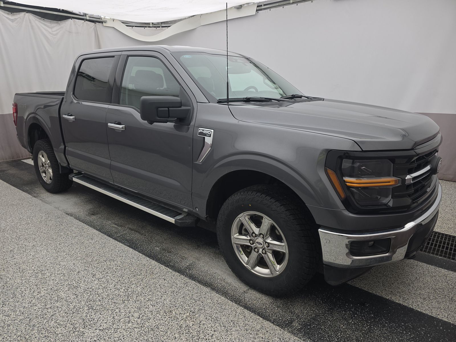 2024 Ford F-150 XLT AWD