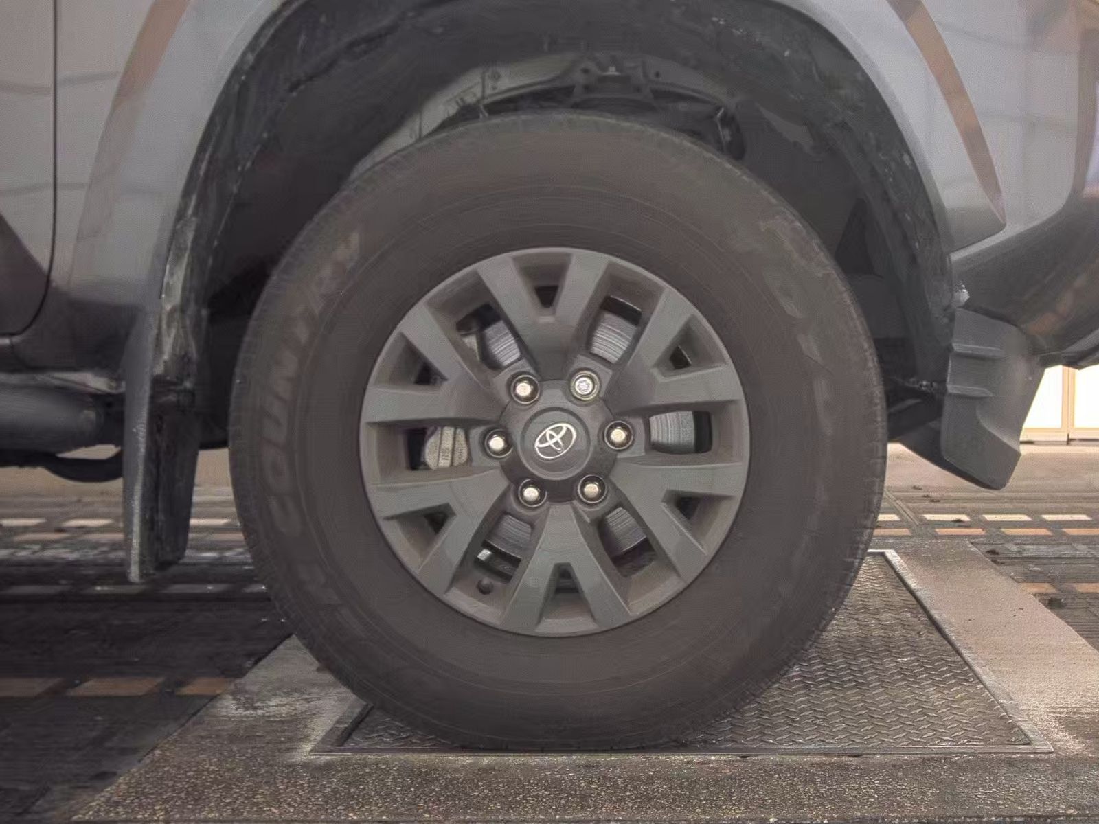 2021 Toyota Tacoma SR5 RWD