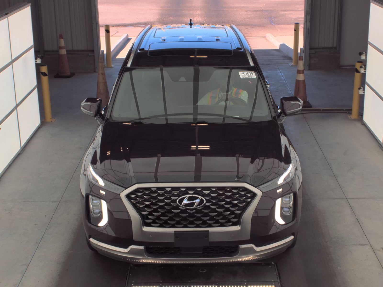 HYUNDAI CALLIGRAPH - 3