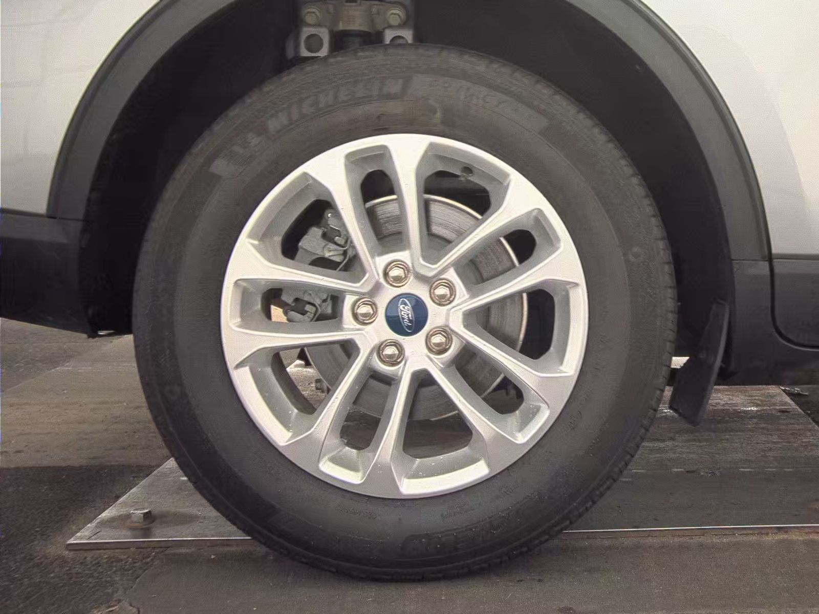 2022 Ford Escape SE FWD