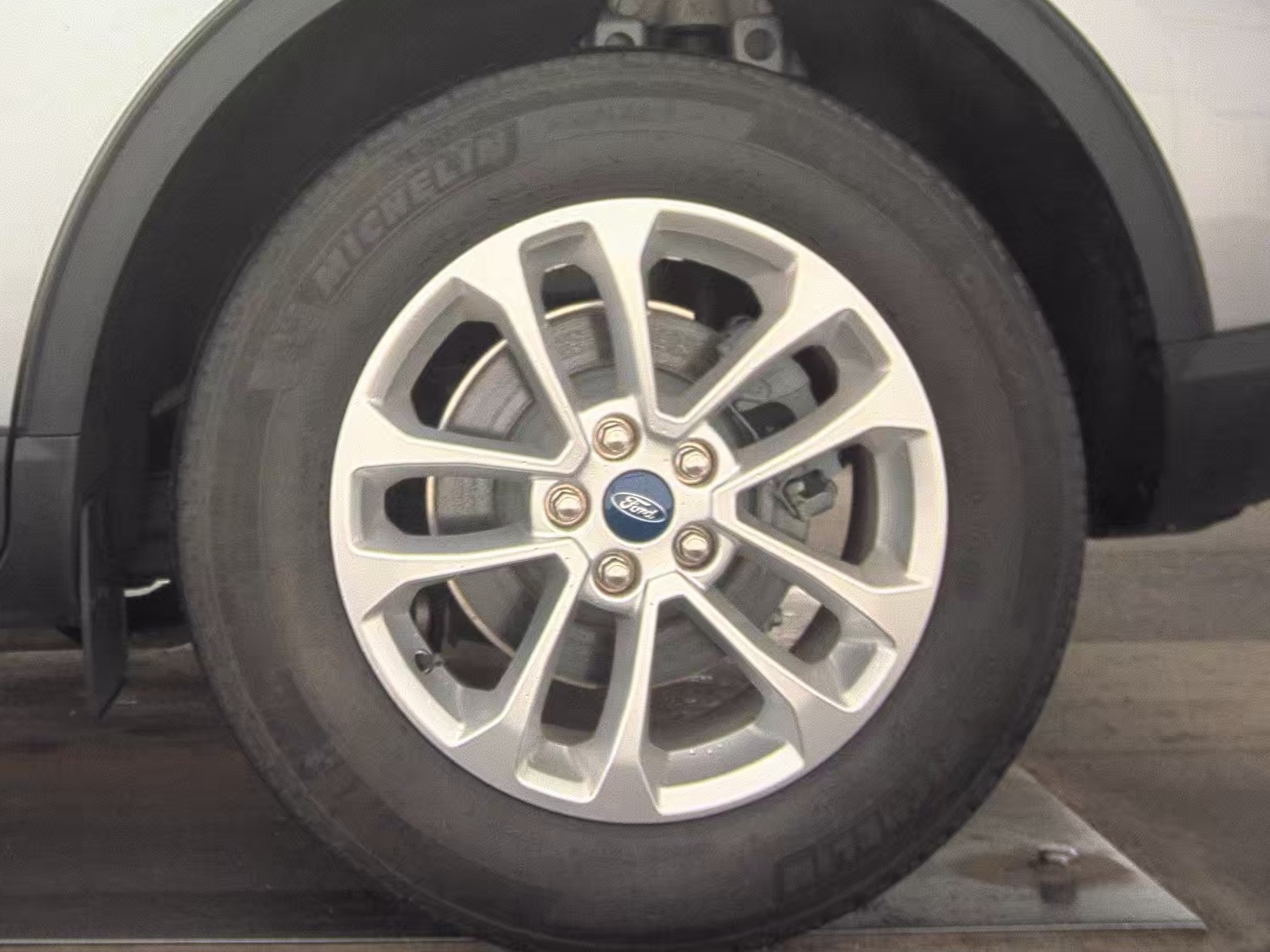 2022 Ford Escape SE FWD