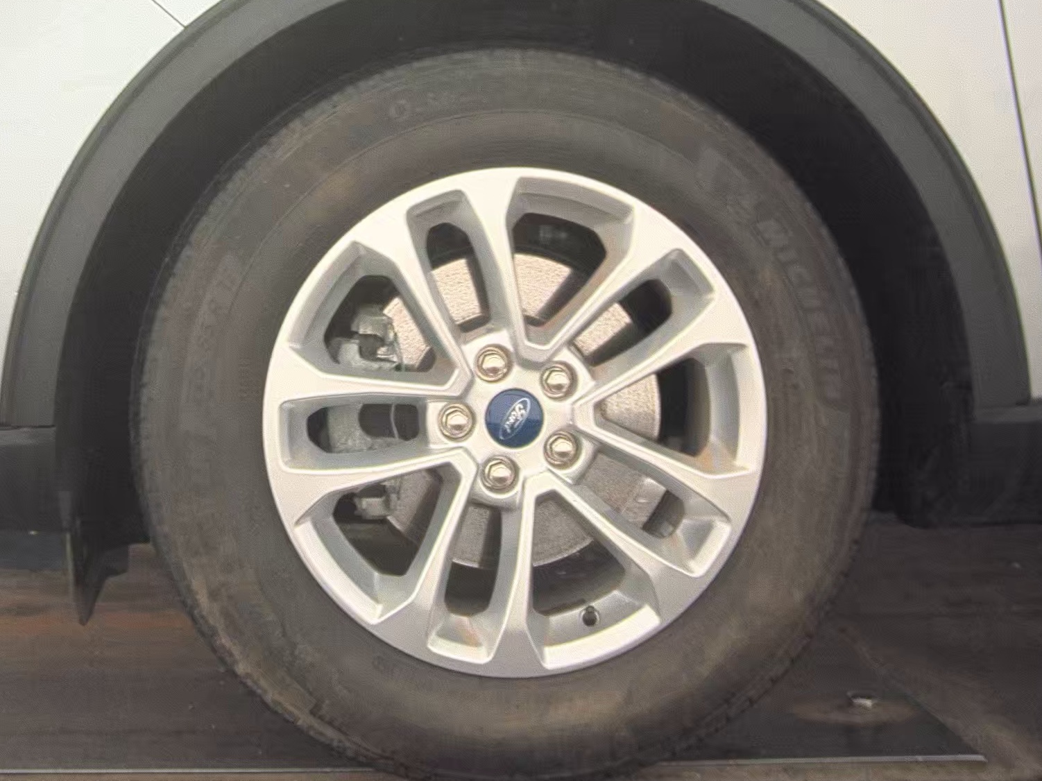 2022 Ford Escape SE FWD