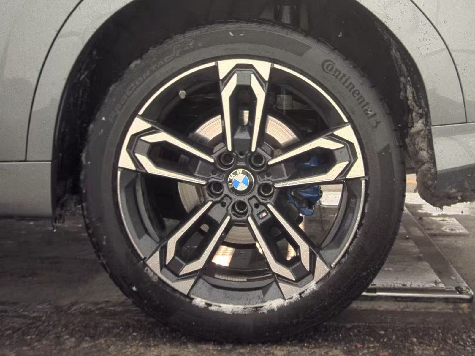 2025 BMW X2 xDrive28i AWD