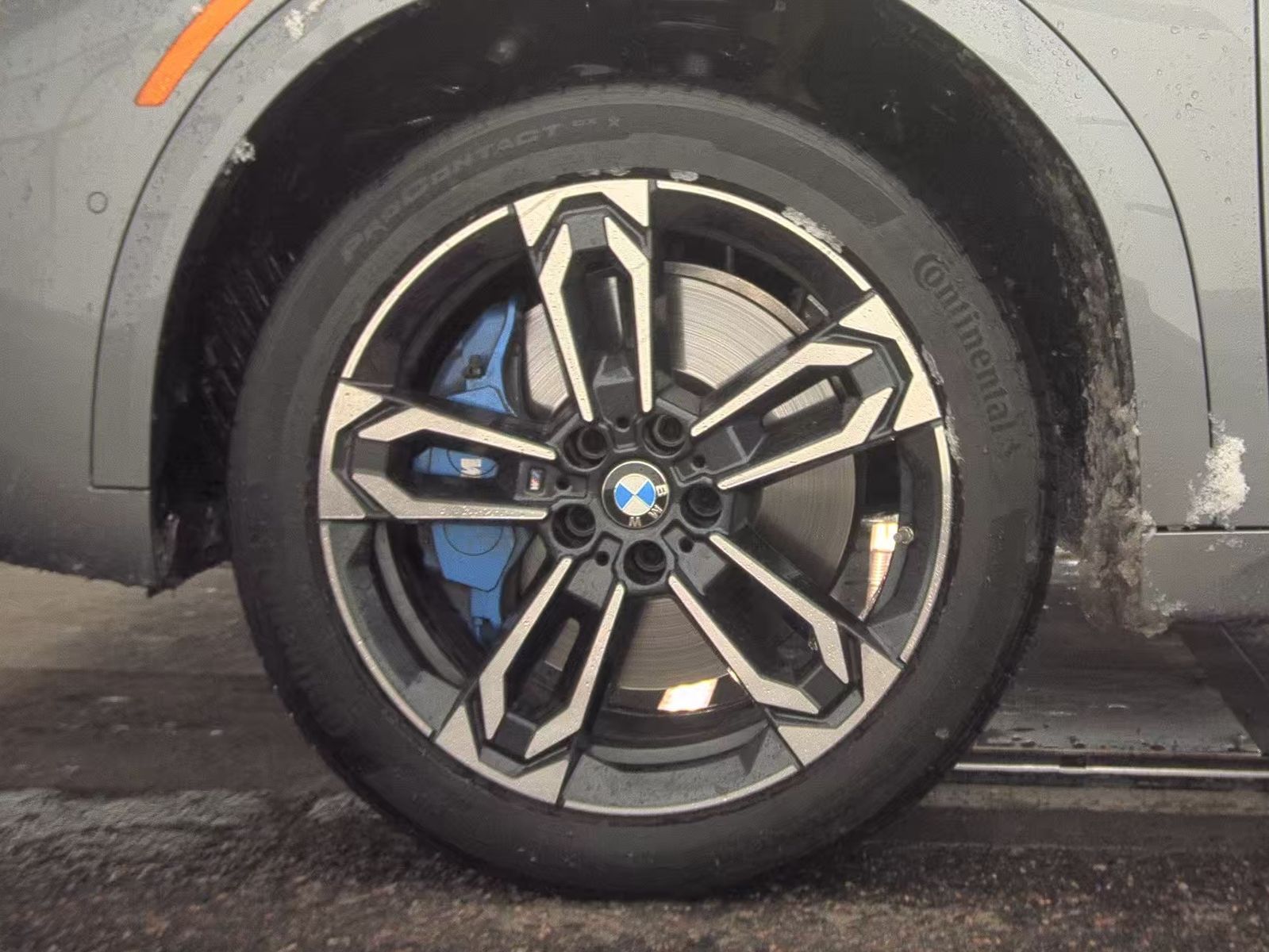 2025 BMW X2 xDrive28i AWD