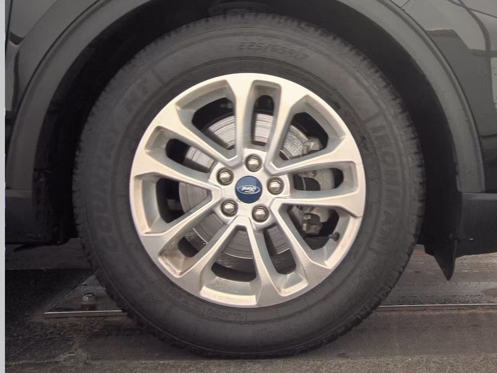 2022 Ford Escape SE FWD