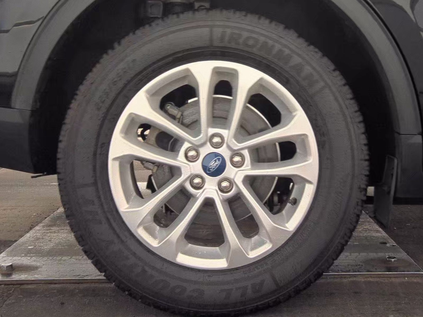 2022 Ford Escape SE FWD