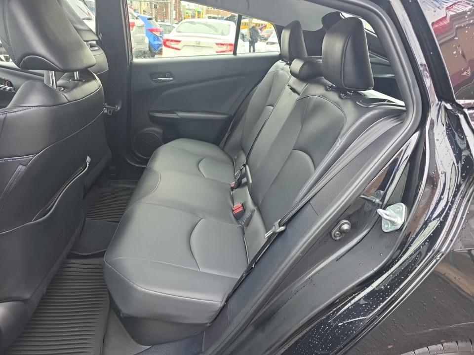 2021 Toyota Prius Limited FWD