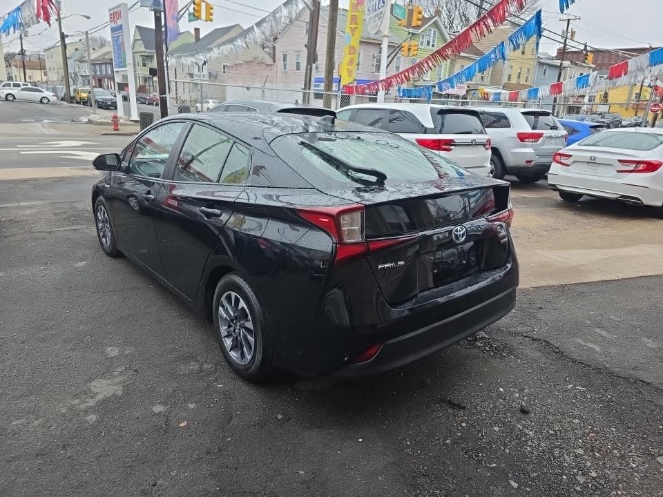 2021 Toyota Prius Limited FWD