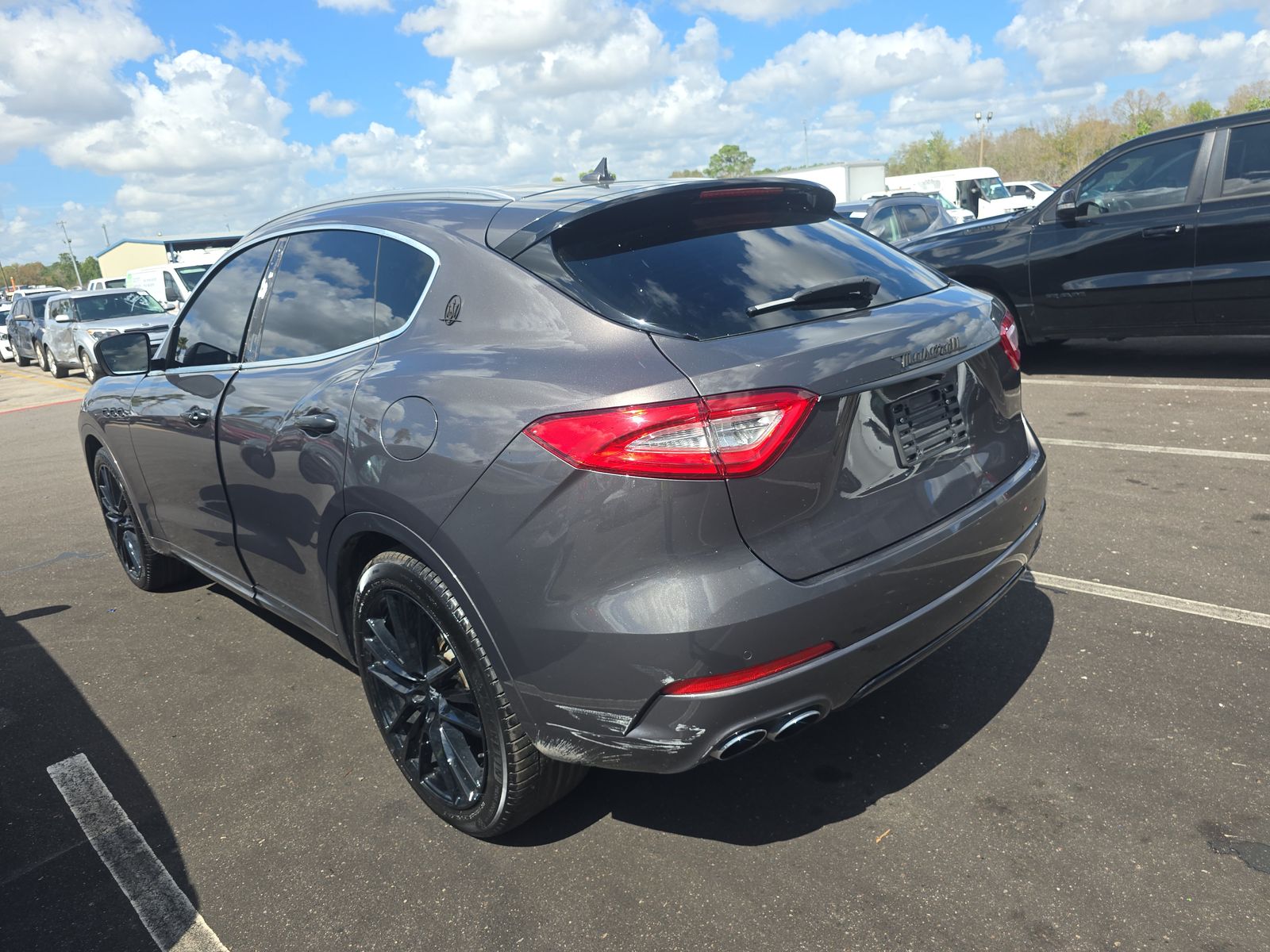 2017 Maserati Levante Base AWD