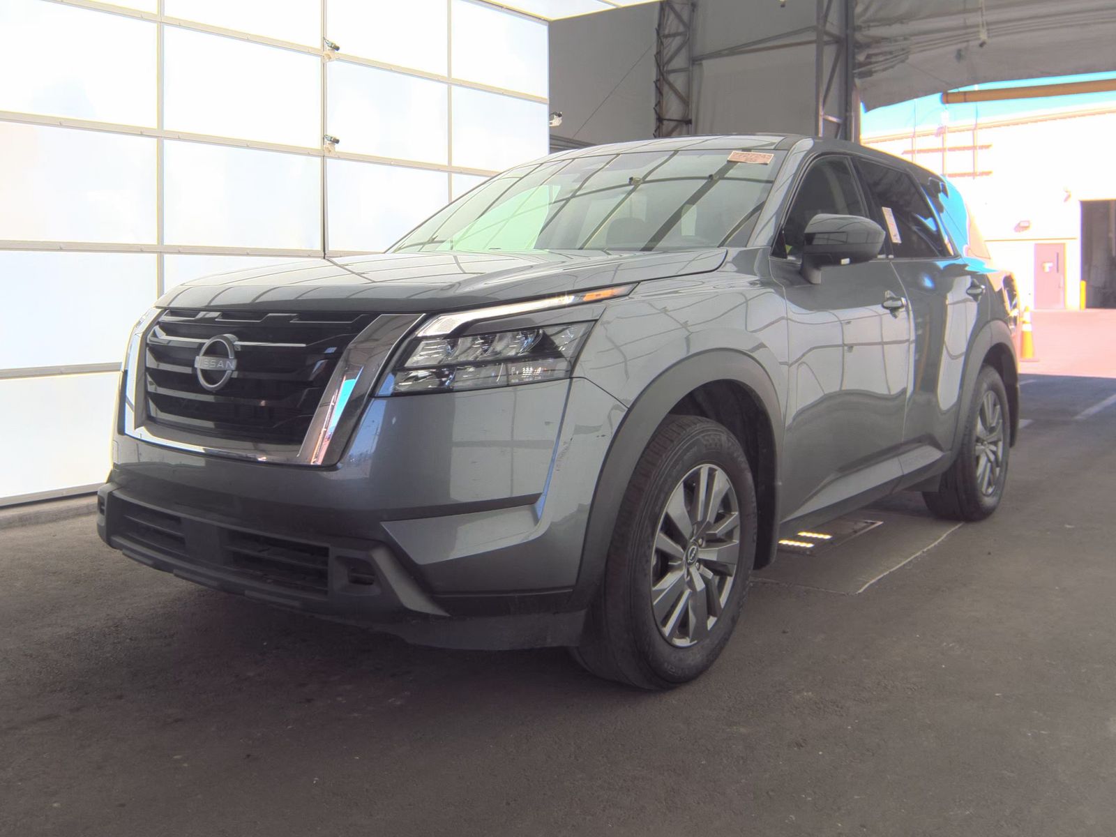 2024 Nissan Pathfinder S FWD