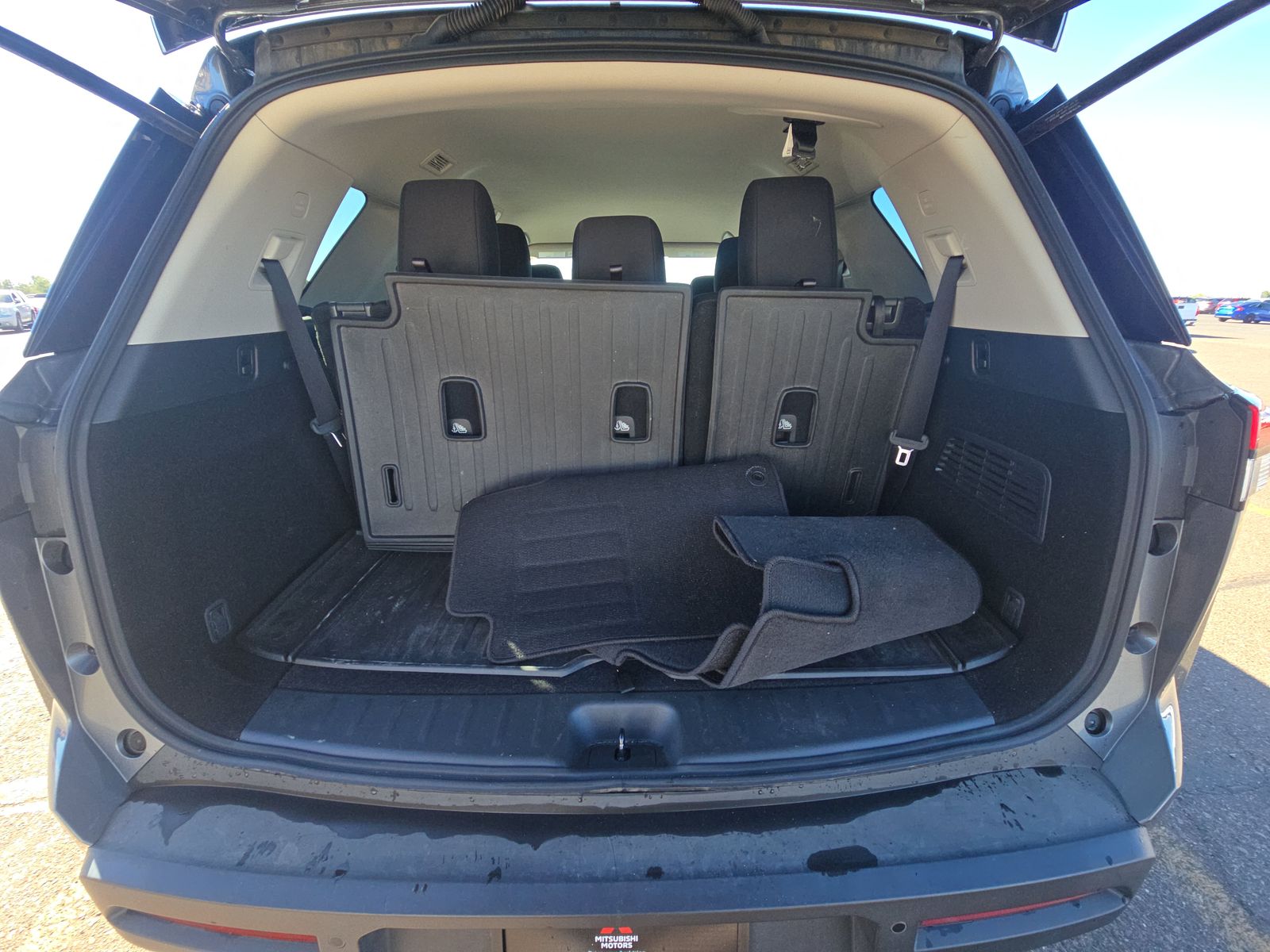 2024 Nissan Pathfinder S FWD