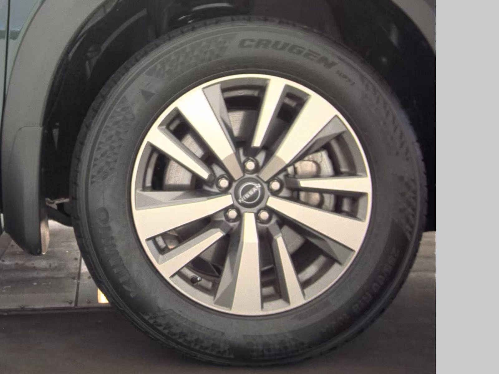 2025 Nissan Pathfinder SL FWD