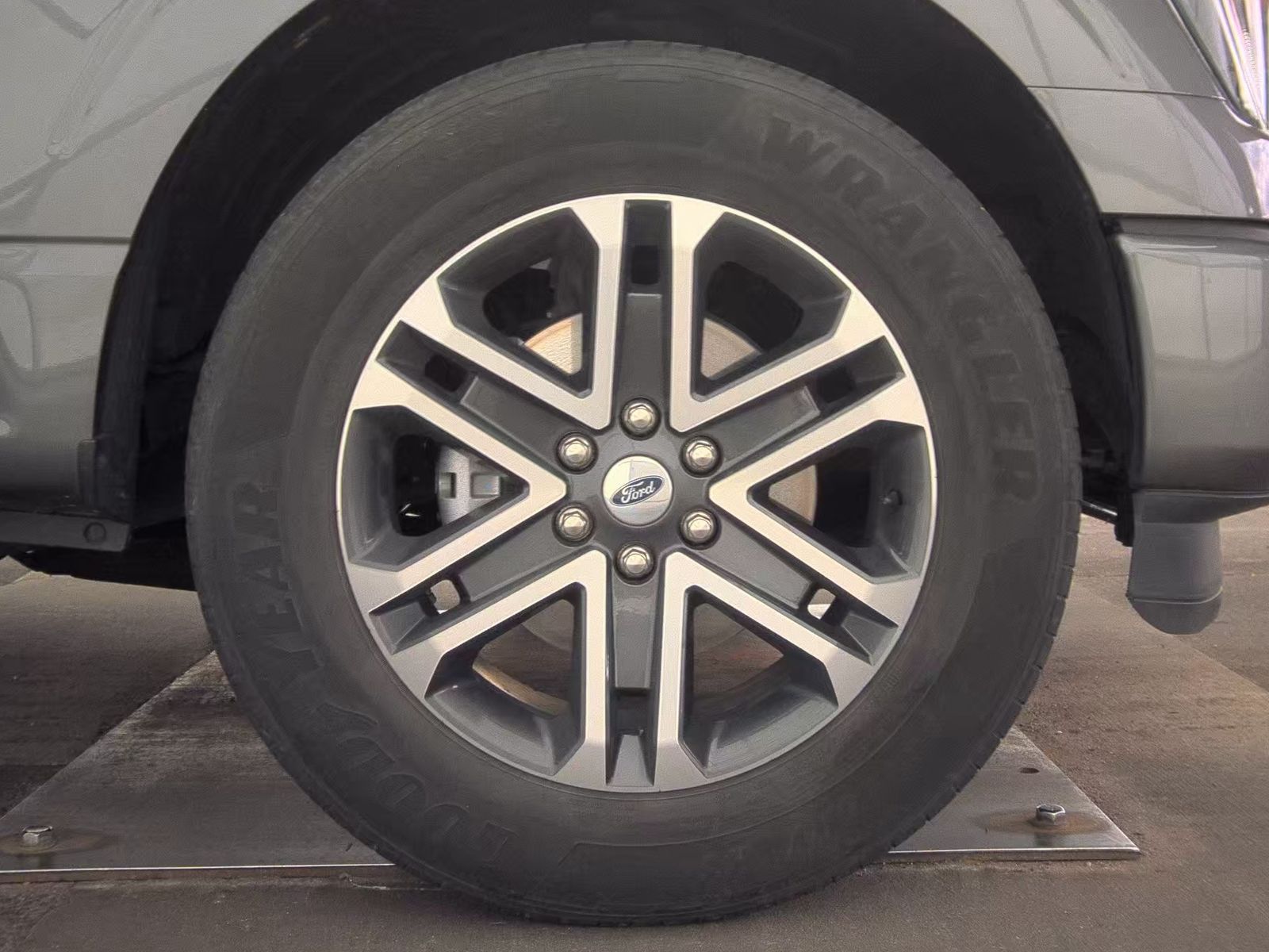 2023 Ford F-150 XL FWD