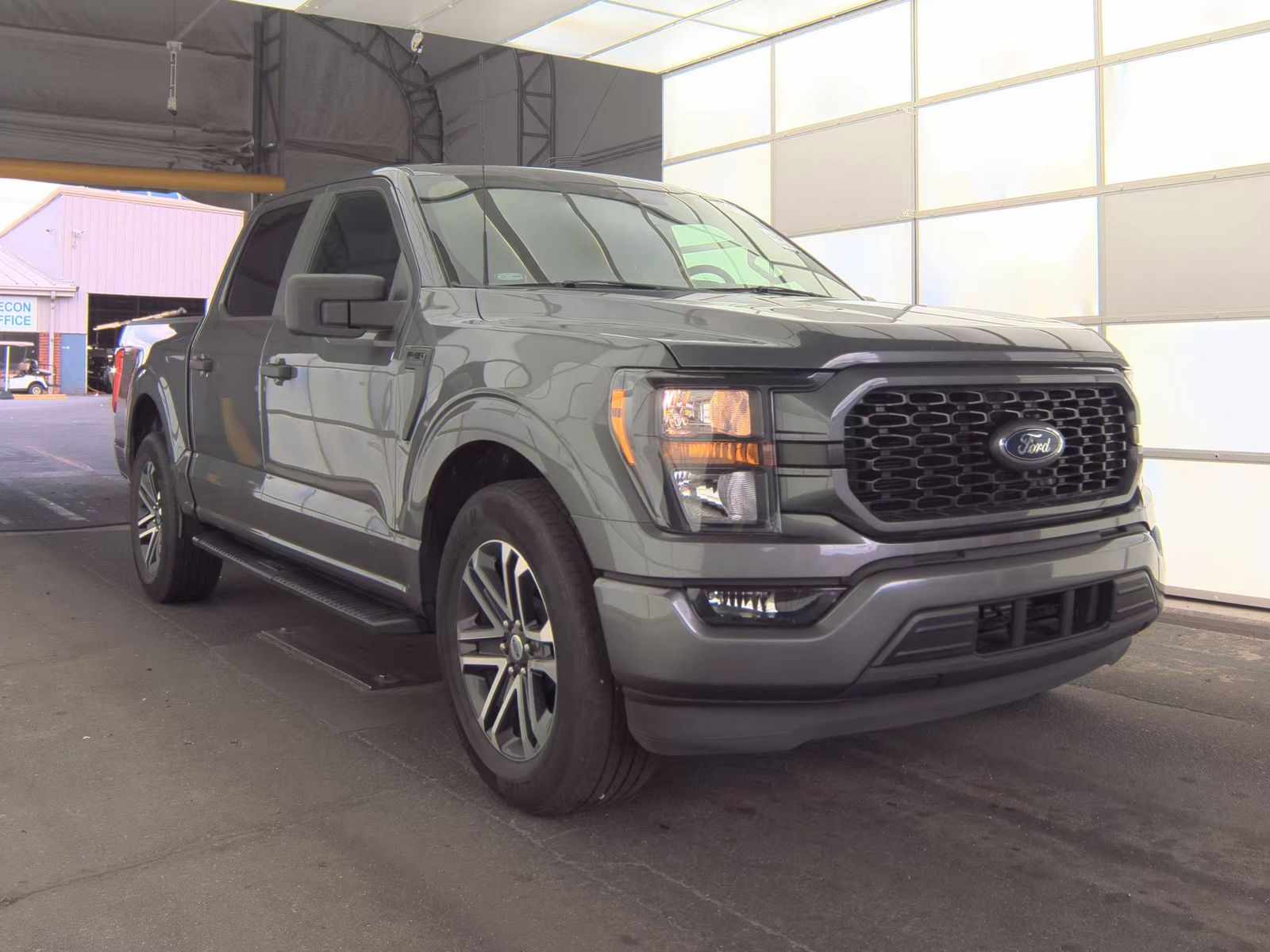 2023 Ford F-150 XL FWD