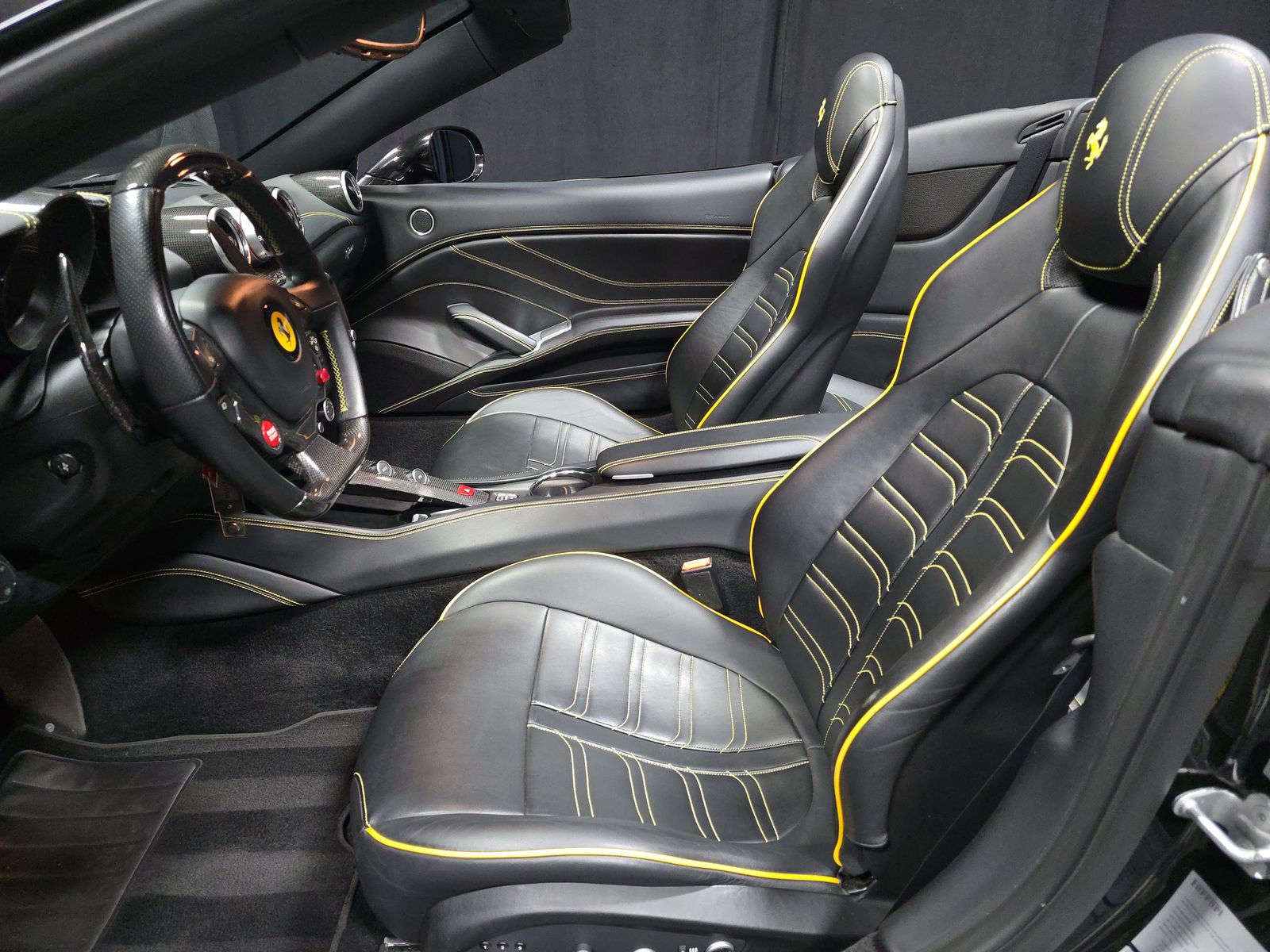 2015 Ferrari California T RWD