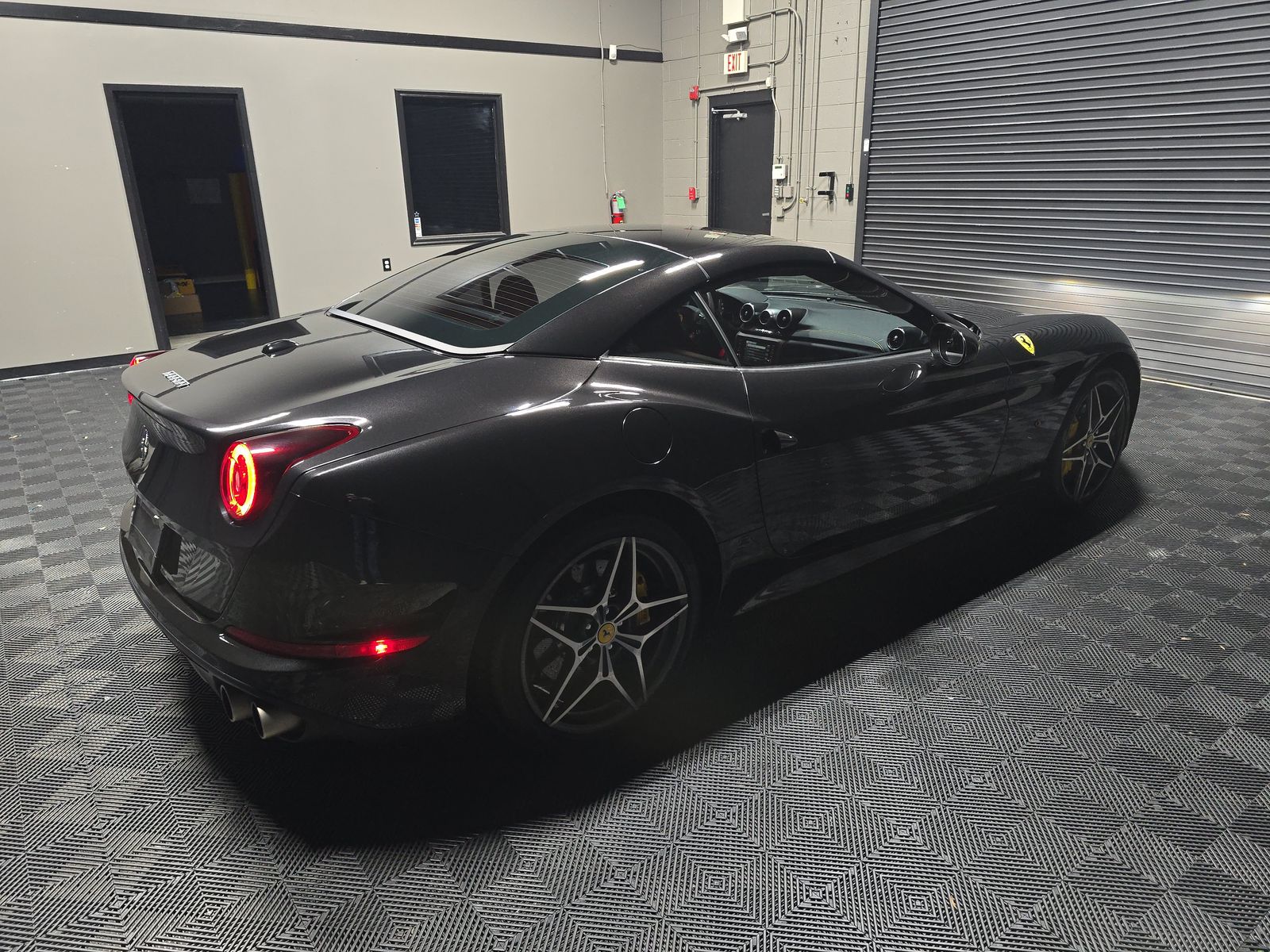 2015 Ferrari California T RWD