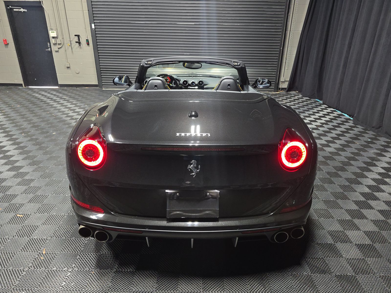 2015 Ferrari California T RWD