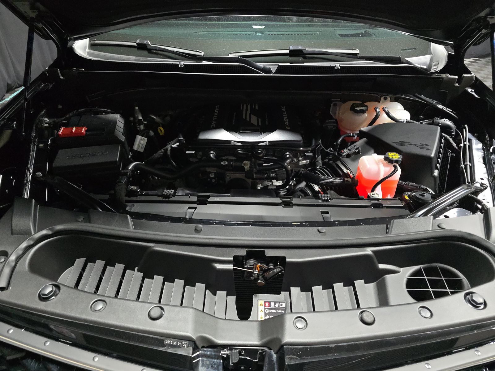 2025 Cadillac Escalade ESV V-Series AWD