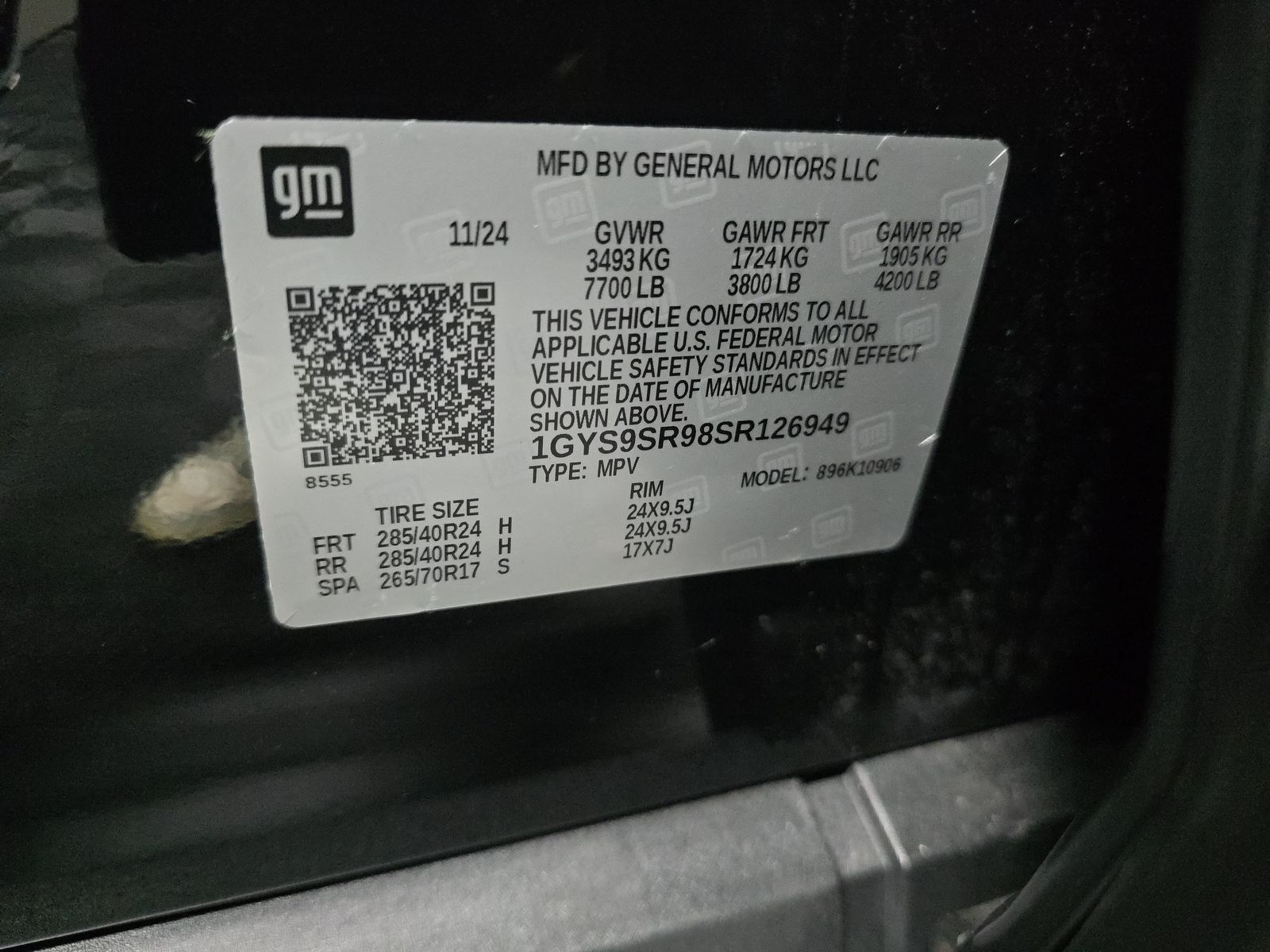 2025 Cadillac Escalade ESV V-Series AWD