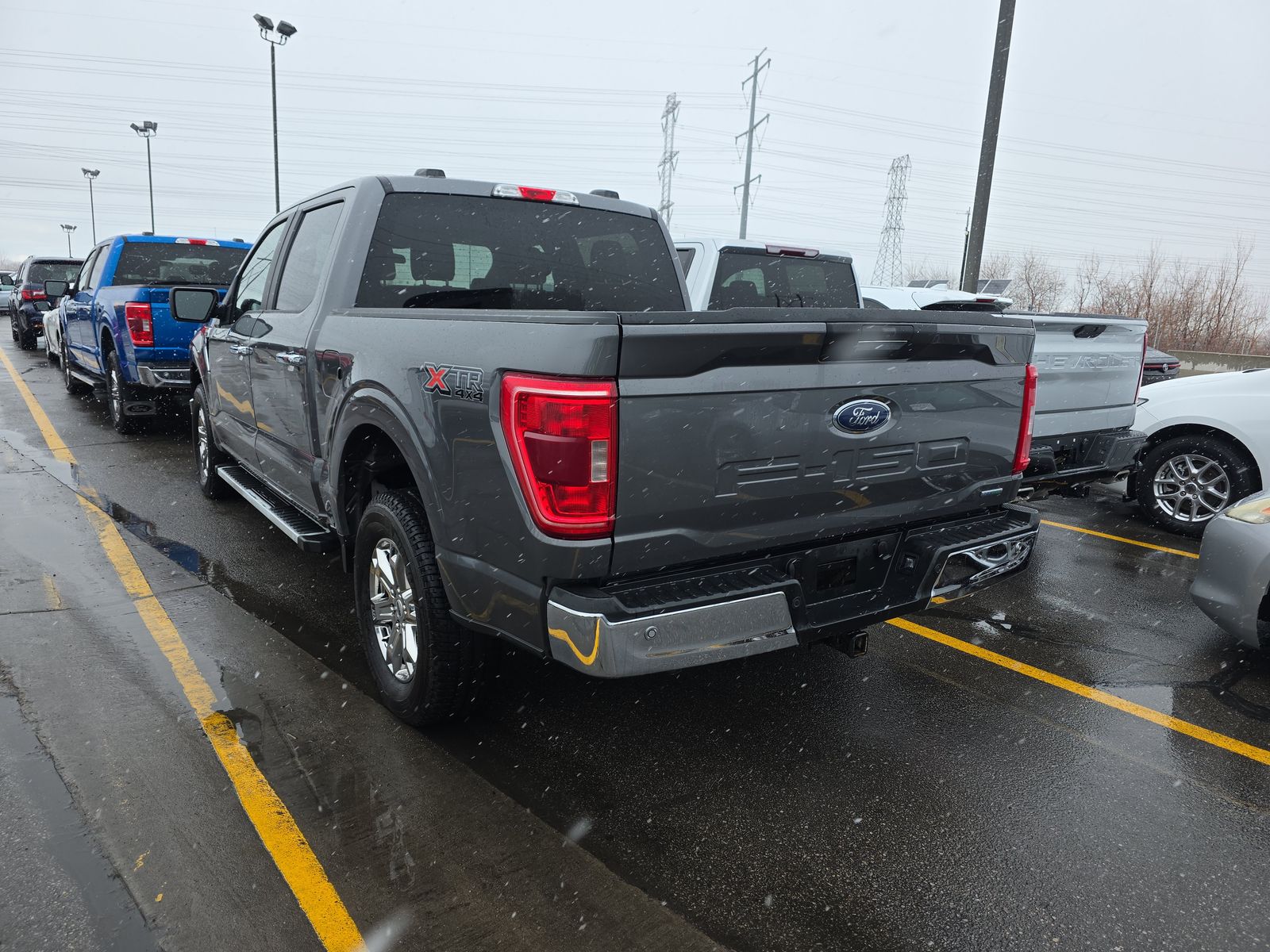 2022 Ford F-150 XLT AWD