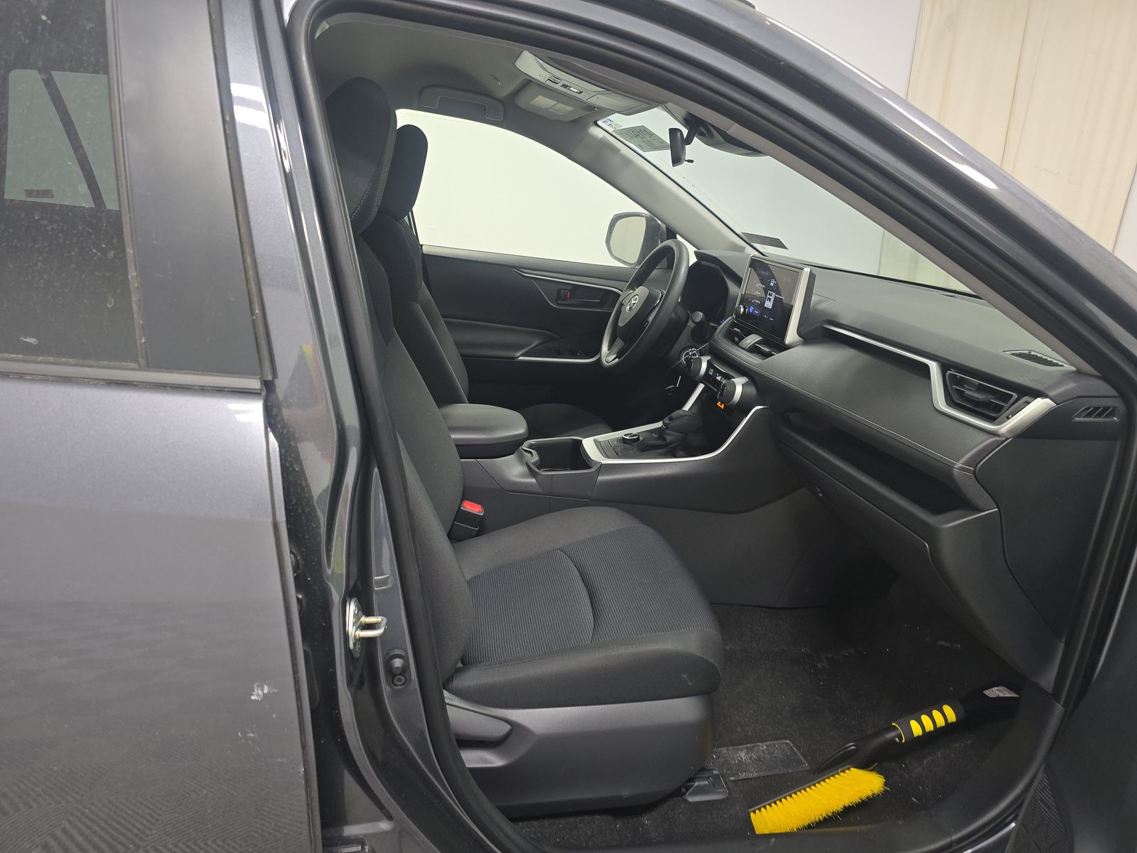 2025 Toyota RAV4 Hybrid LE AWD