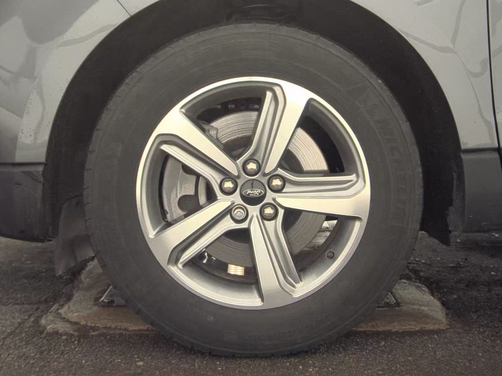 2024 Ford Edge SEL AWD