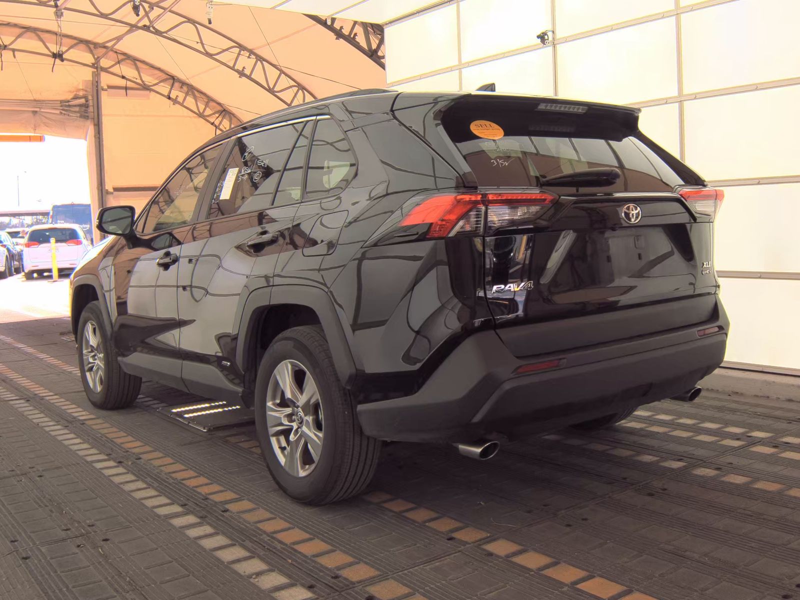 2025 Toyota RAV4 Hybrid XLE AWD