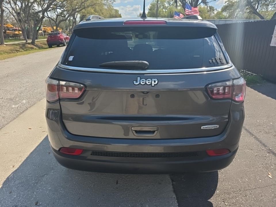JEEP LATITUDE - 6