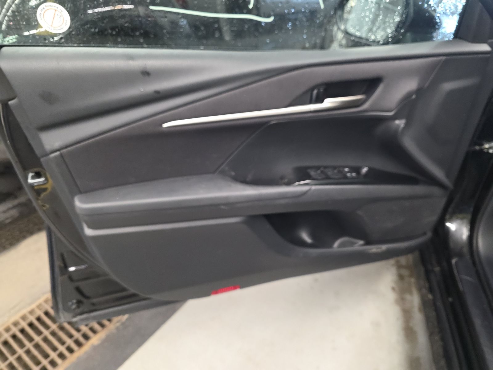 2025 Toyota Camry LE FWD