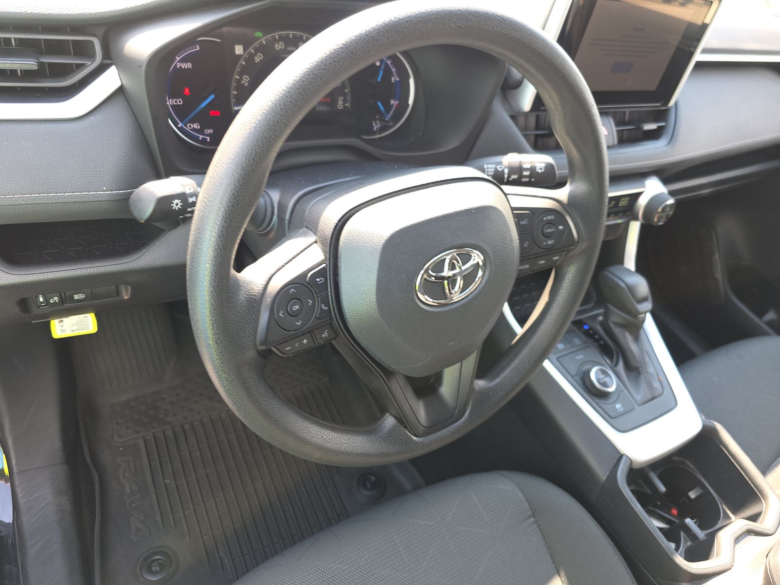 2025 Toyota RAV4 Hybrid XLE AWD