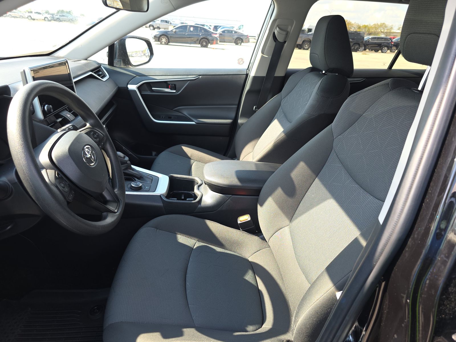 2025 Toyota RAV4 Hybrid XLE AWD