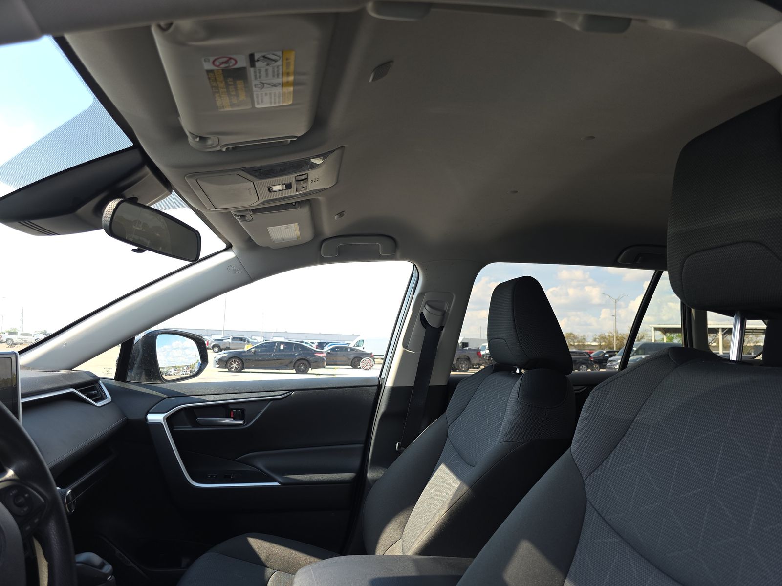 2025 Toyota RAV4 Hybrid XLE AWD