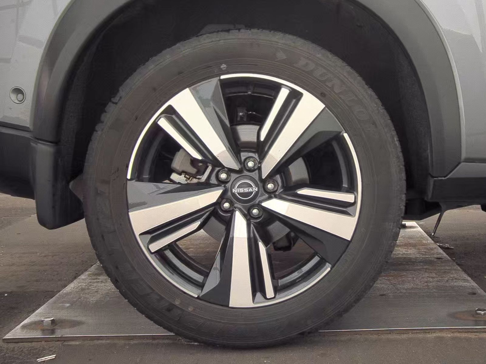 2025 Nissan Rogue SL AWD