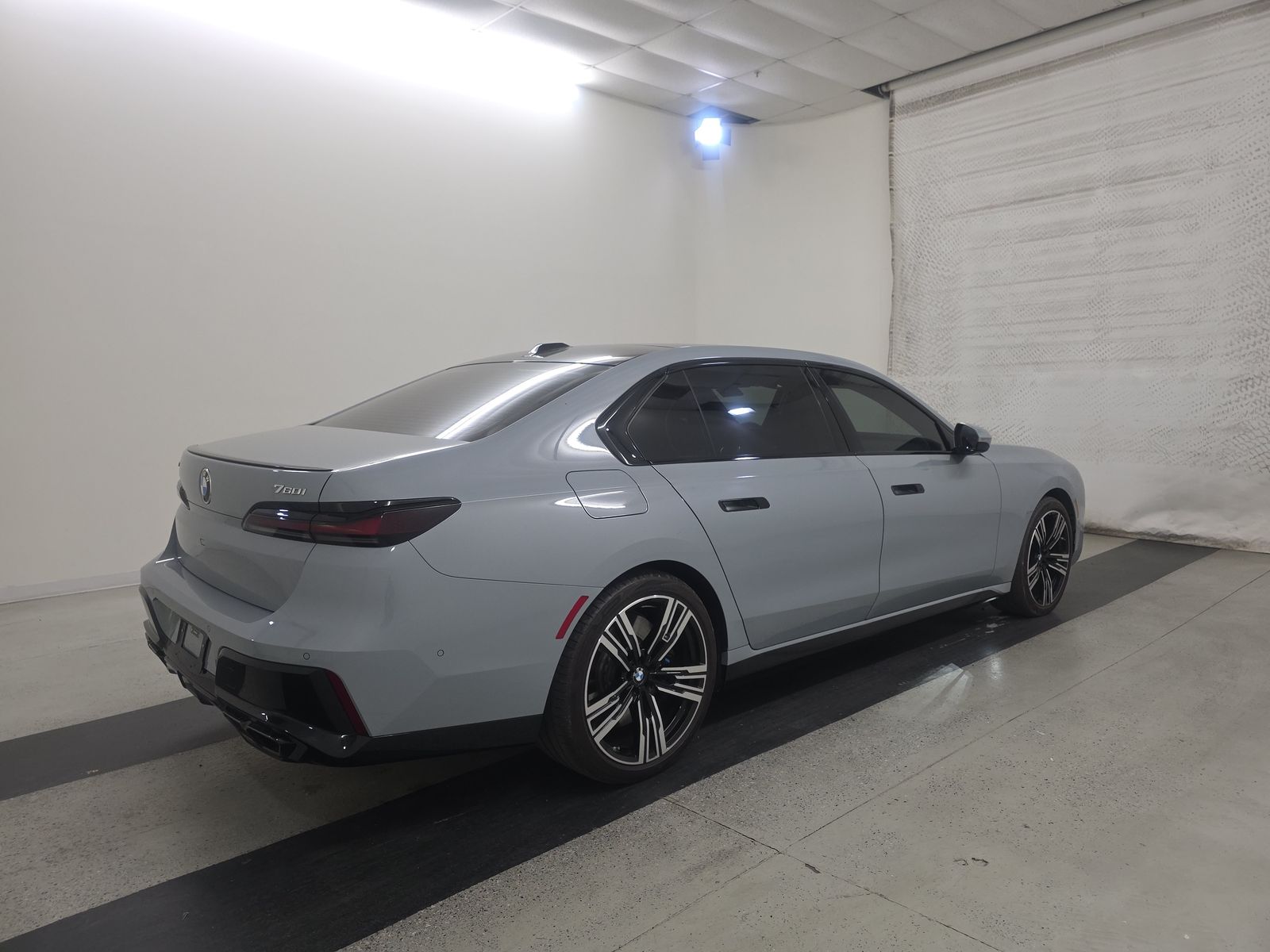 2025 BMW 7 Series 760i xDrive AWD