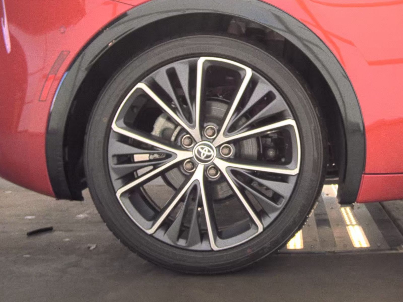 2025 Toyota Prius Limited FWD