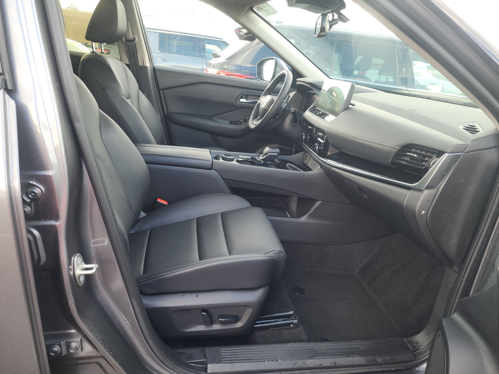 2025 Nissan Rogue SL AWD