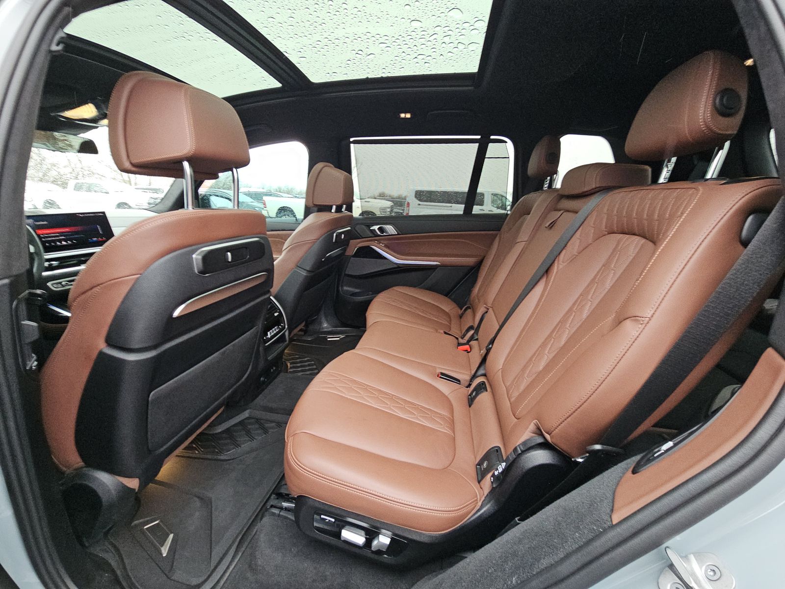 2024 BMW X7 M60i AWD