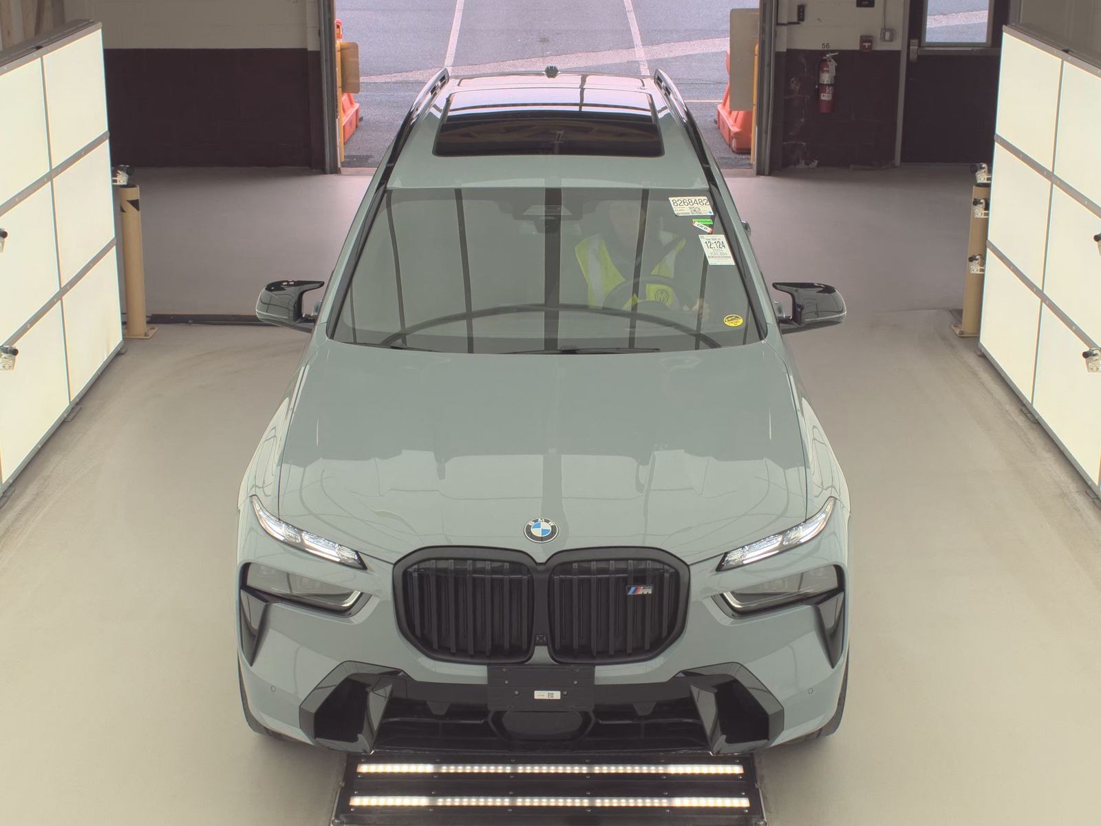 2024 BMW X7 M60i AWD