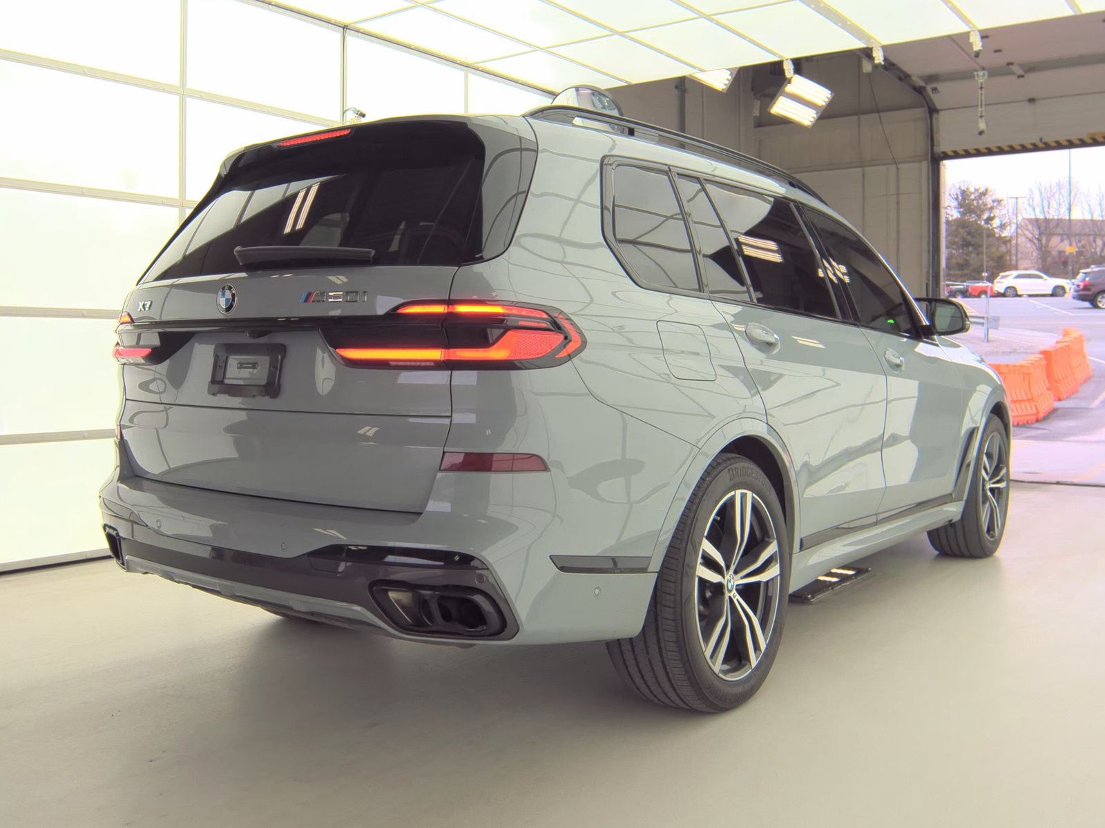 2024 BMW X7 M60i AWD