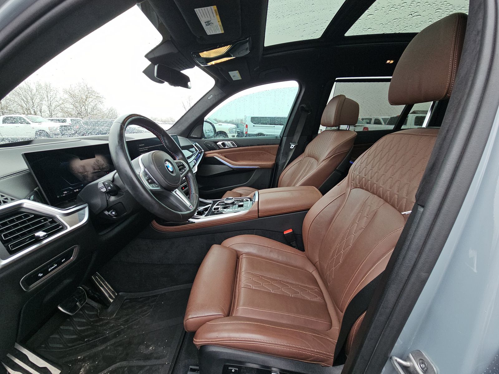 2024 BMW X7 M60i AWD