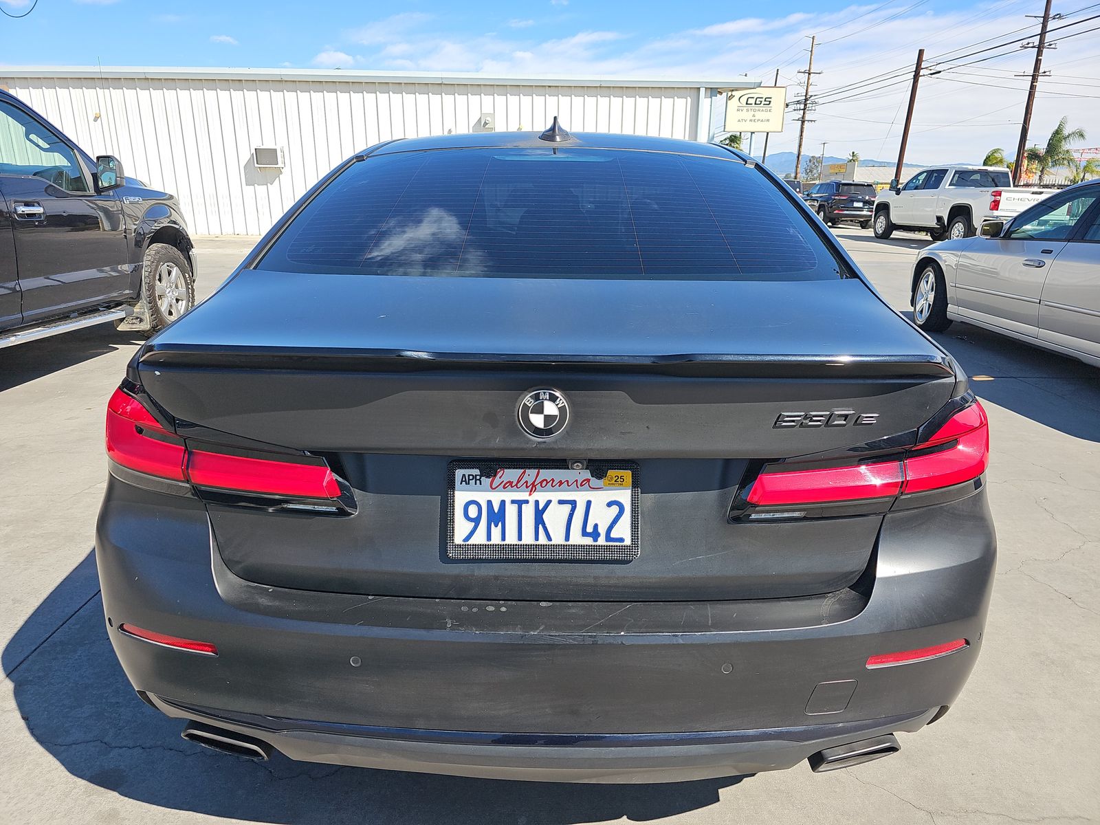 2021 BMW 5 Series 530e RWD