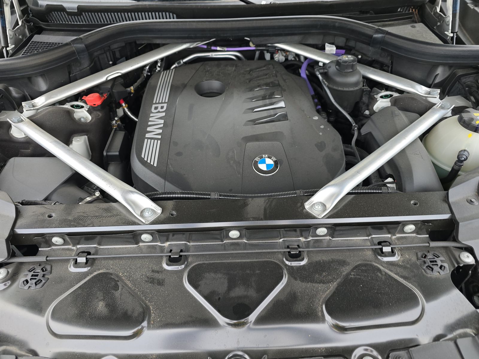 2025 BMW X7 xDrive40i AWD