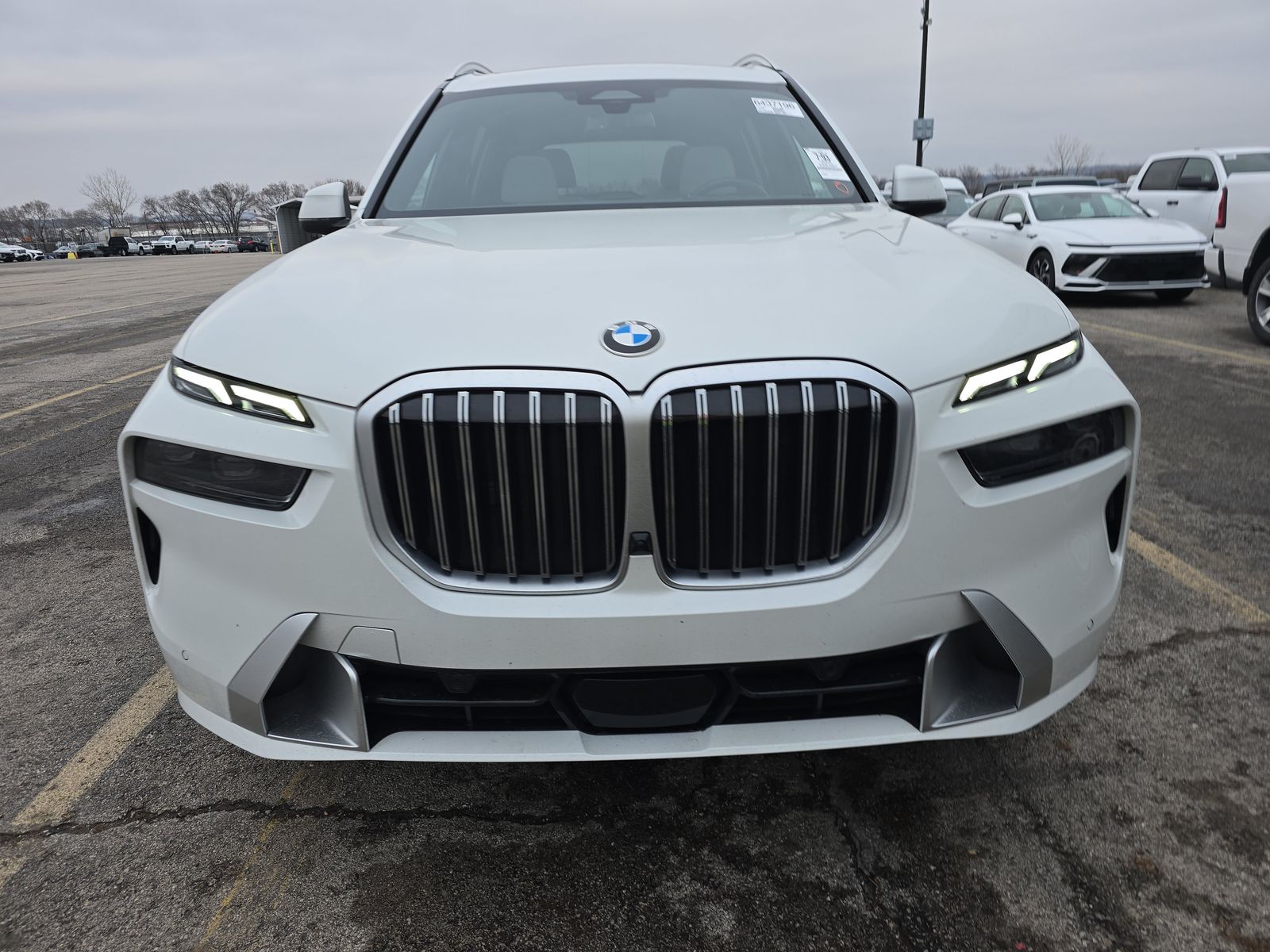 2025 BMW X7 xDrive40i AWD