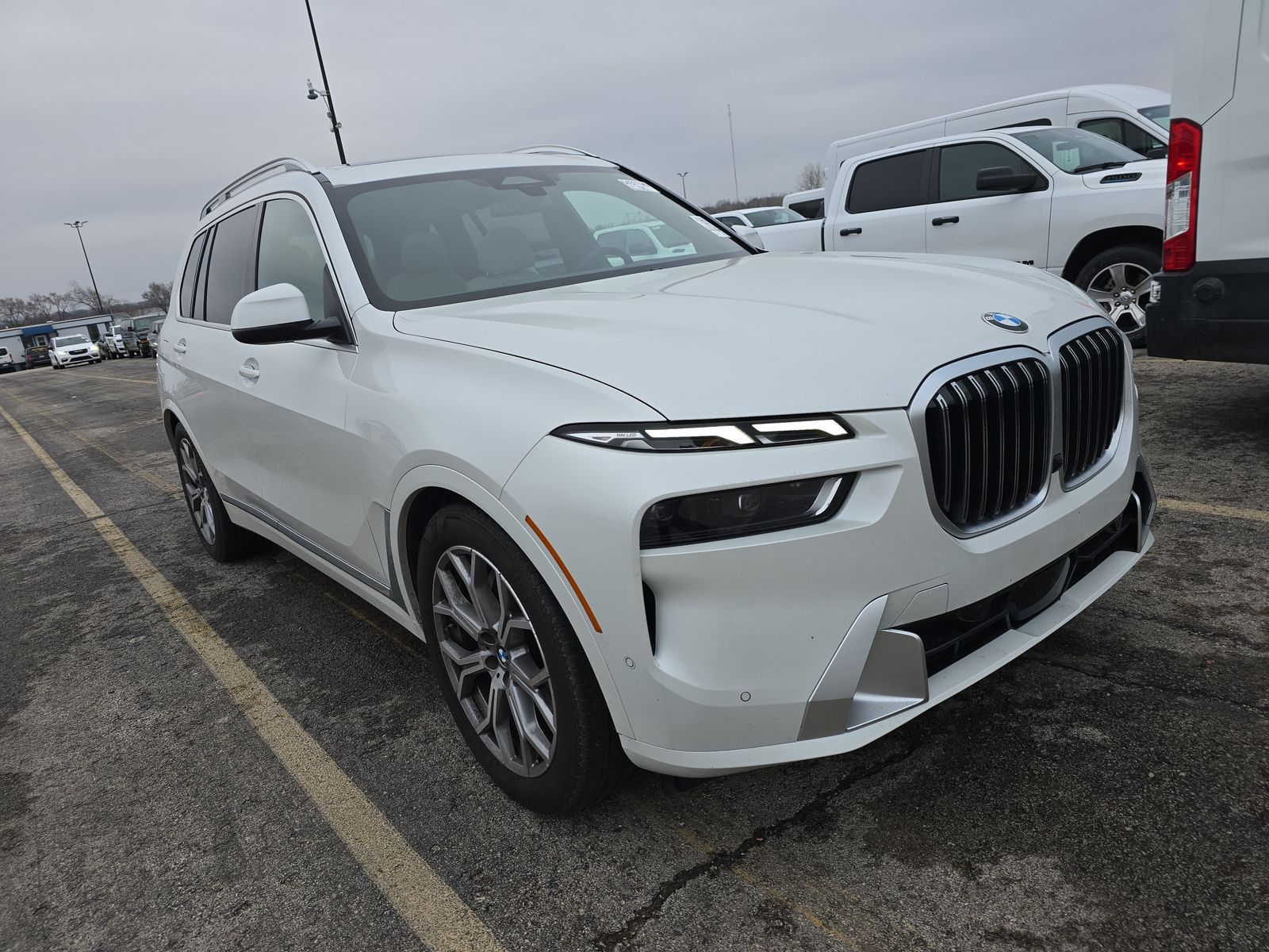 2025 BMW X7 xDrive40i AWD