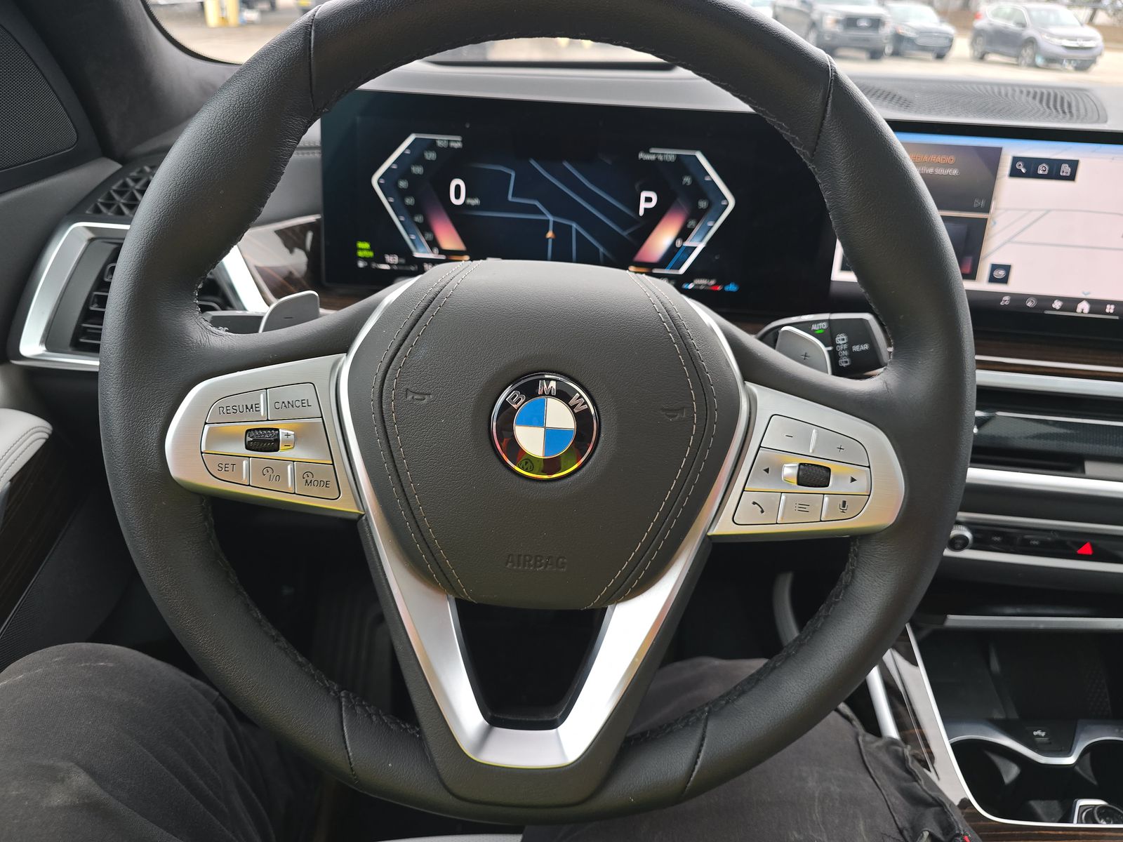 2025 BMW X7 xDrive40i AWD