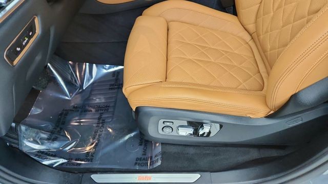 2026 BMW X7 xDrive40i AWD